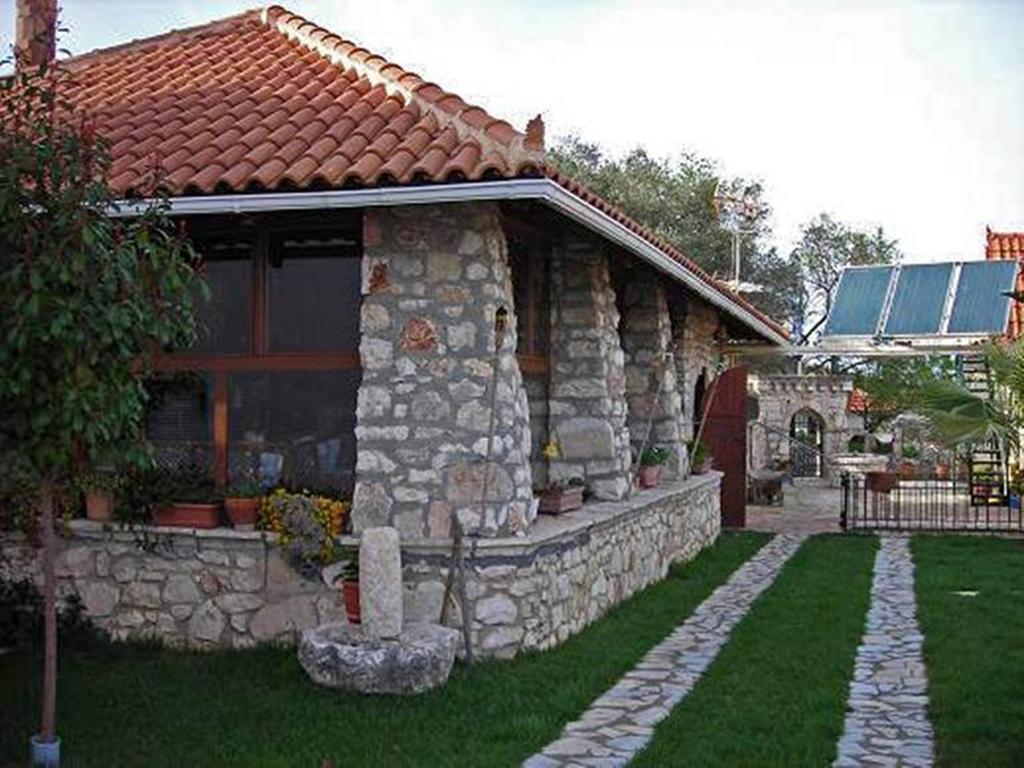 Dogis Retreat Apartment Agia Efimia Exterior photo